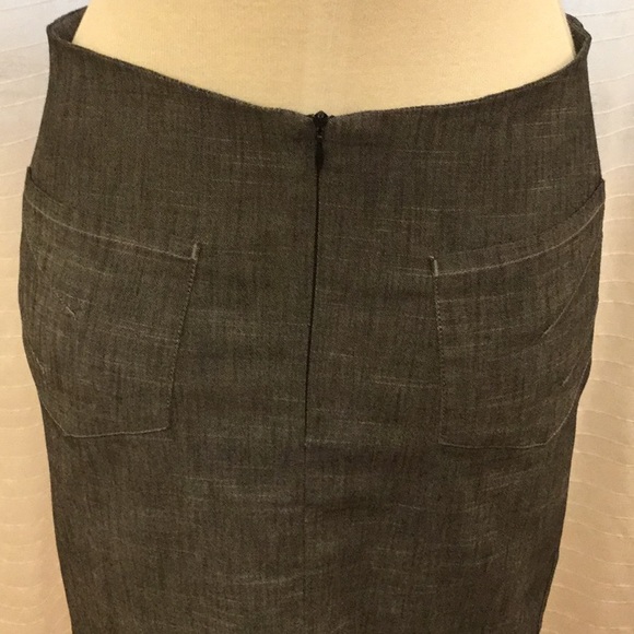Midi Skirt with back zip - Picture 6 of 9